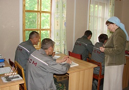 В Монастырской школе прошли уроки русского языка
